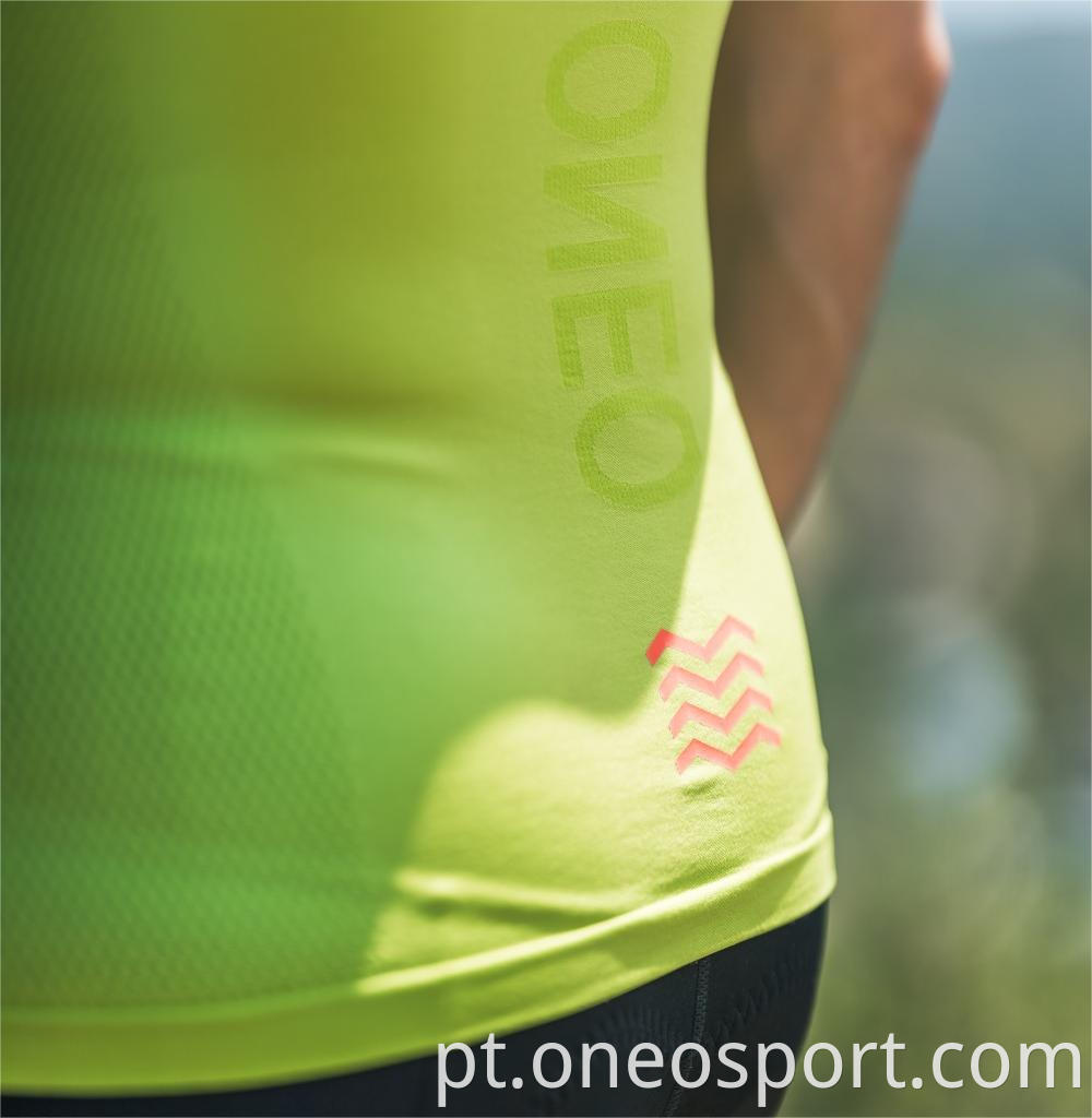 Mens Seamless Base Layer